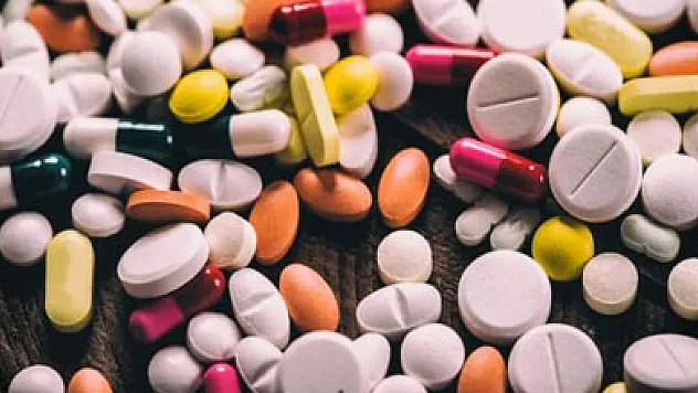 Uyuşturucu ticareti iddiasından serbest bırakıldı