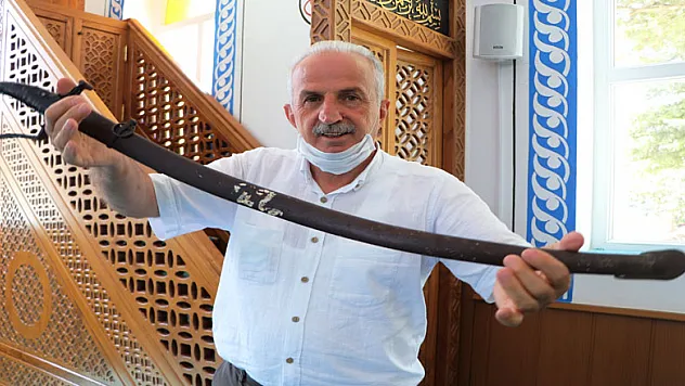 9,5 asırlık 'kılıç' geleneği