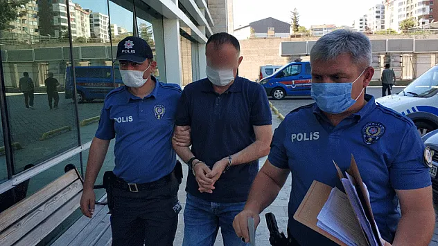 Kuyumcudan altın çalan hırsız yakalandı