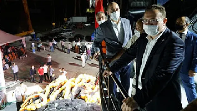 Termeli balıkçılar sezonu açtı: 'Vira Bismillah'
