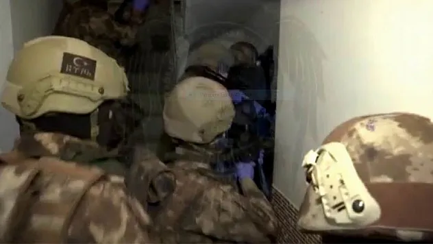 14 DEAŞ'lının gözaltına alındığı operasyon polis kamerasında