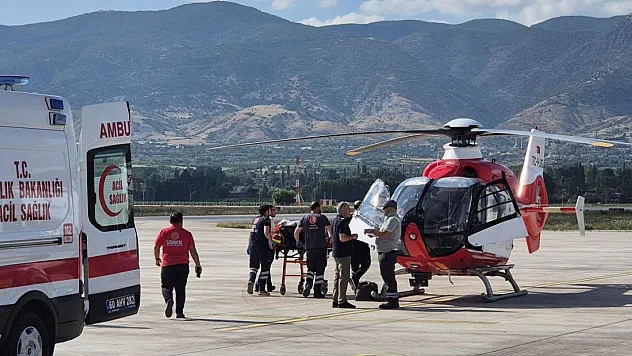 78 yaşındaki kadın ambulans helikopterle hastaneye sevk edildi