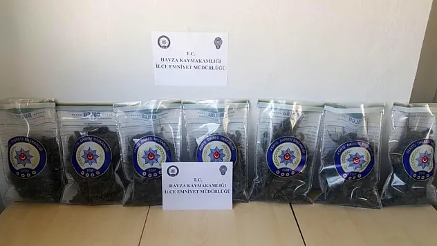 Samsun'da şafak baskınında 1 kilo 920 gram esrar ele geçirildi