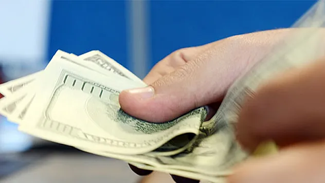 Geçen ay ekonomide en fazla dolar konuşuldu