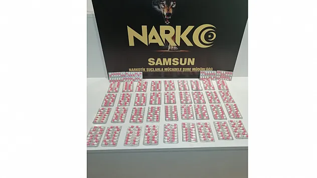 Uyuşturucu satarken yakalandı, üzerinde ve evinde 568 hap ele geçti