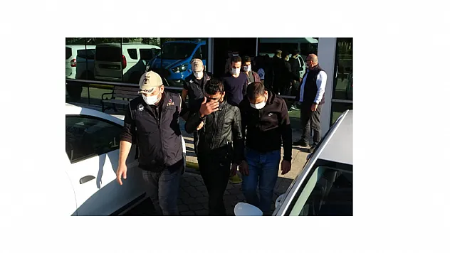 Samsun'da DEAŞ'tan 9 kişi adliyeye sevk edilip gözaltı süreleri uzatıldı