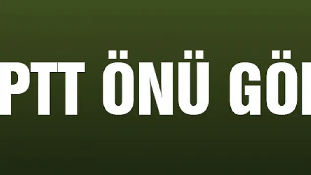 Su borusu patladı, PTT Başmüdürlüğü önü göle döndü   