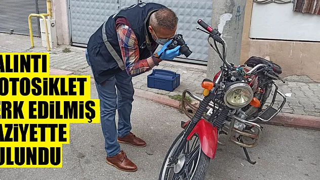 Çalıntı motosiklet terk edilmiş vaziyette bulundu