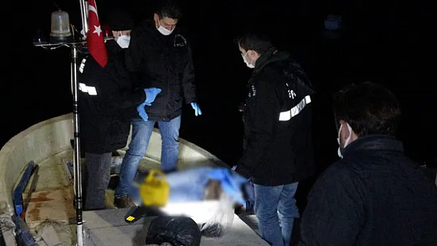 Balık tutmak için denize açıldığı kayıkta öldü