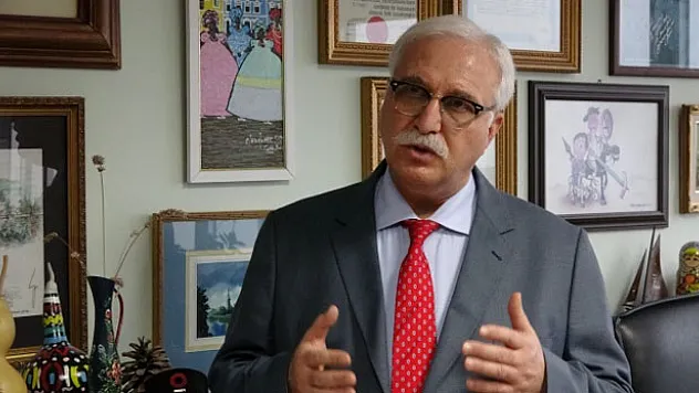 Bilim Kurulu üyesi Prof. Dr. Özlü: 'Virüs çok mutasyon geçiriyor, daha öncede buna benzer mutasyonlar raporlandı'