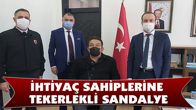 İHTİYAÇ SAHİPLERİNE TEKERLEKLİ SANDALYE