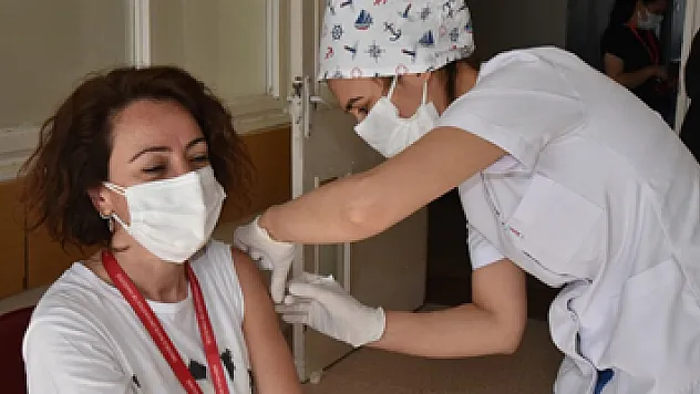 OMÜ'de ikinci doz aşı zamanı