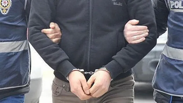 Telefonla 8 bin 200 lira dolandırıldı