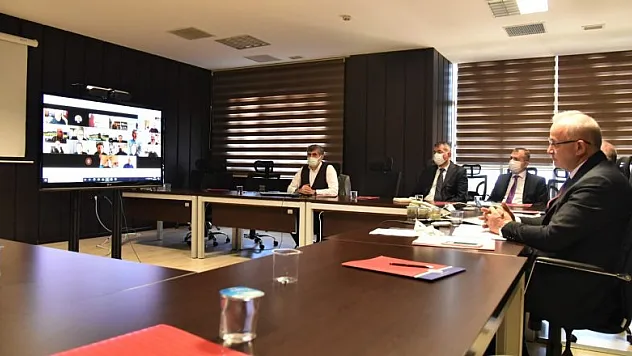 OMÜ eğitimde revizyon çalışmalarına devam ediyor  