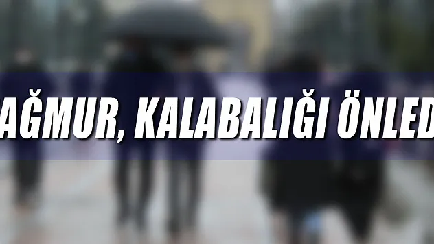 Yağmur, Kalabalığı Önledi