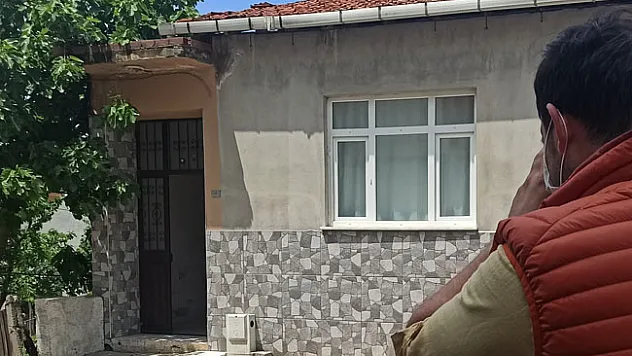 Evin önünde park halindeki motosiklet çalındı