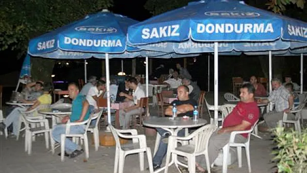 Gazi Park'ta Canlı Müzik Keyfi bir başka...