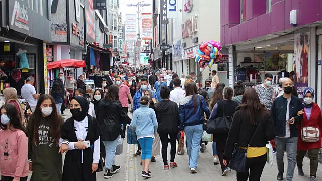 Samsun 65 gün sonra cumartesi sokağa çıktı