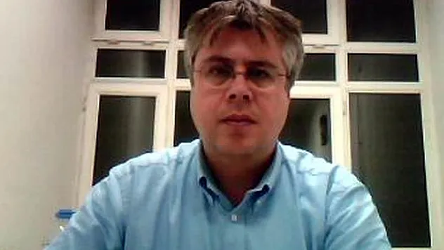 Araştırma görevlisi ameliyata götürüleceği sırada hastanenin 8. katından atladı