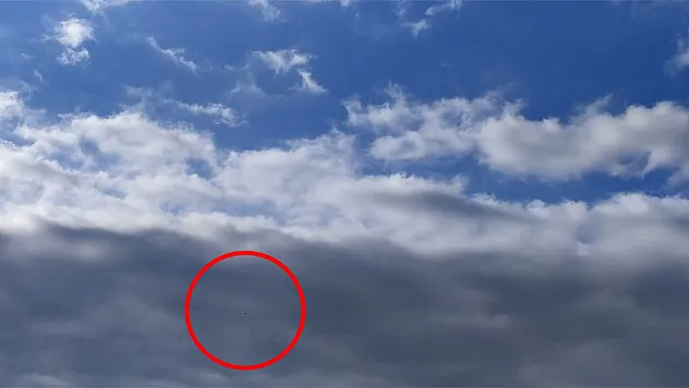 UFO sanıldı, meteoroloji balonu çıktı
