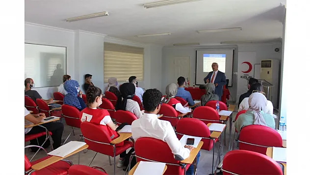 Prof. Dr. Demir: 'Türkiye tarımda profesyonelleşmeli'