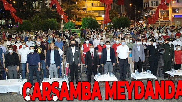 Çarşamba Meydanda!
