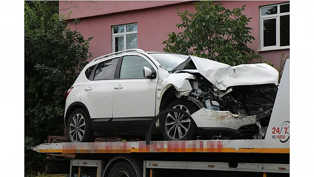 Bayram dönüşü trafik kazası: 2 yaralı