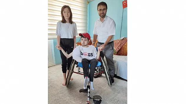 Büyükşehirden engelli bocce oyuncusuna tekerlekli sandalye