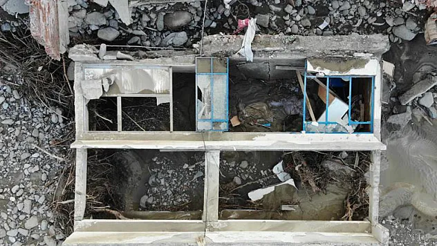 Babaçay köyünde büyük yıkım: Çoğu yok oldu