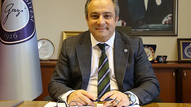 Bilim Kurulu Üyesi İlhan: 'Sürecin yüz yüze başarılı bir şekilde devam edeceğine inanıyorum'