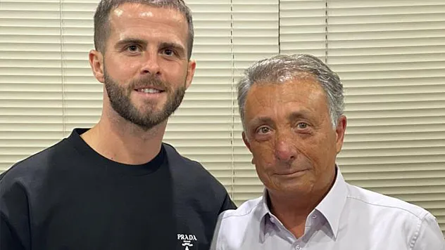 Miralem Pjanic resmen Beşiktaş'ta!