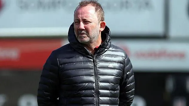 Sergen Yalçın, PFDK'ya sevk edildi