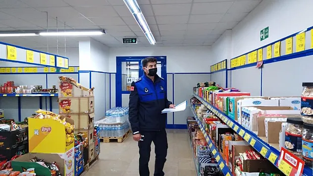 Bafra'da marketlere etiket denetimi