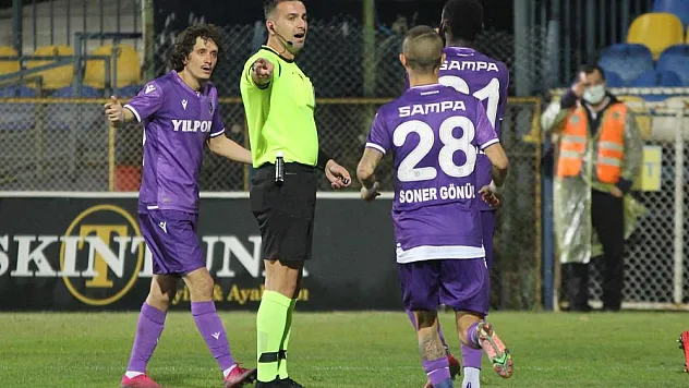 TFF 1. Lig: Menemenspor: 3 - Yılport Samsunspor: 2