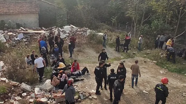 Öğrenci servisi dere yatağına uçtu: 30'a yakın yaralı var