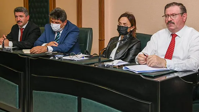 Büyükşehir 2022 bütçesinin yüzde 50'ye yakınını yatırıma ayırdı