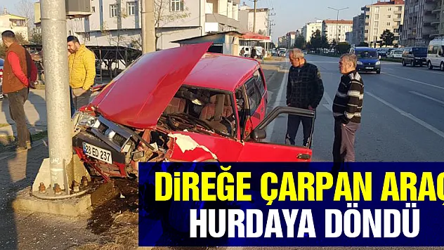 Direğe çarpan araç hurdaya döndü: 1 yaralı