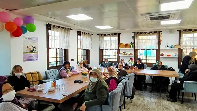 Sonbahara Veda: Yaşlılara terapi