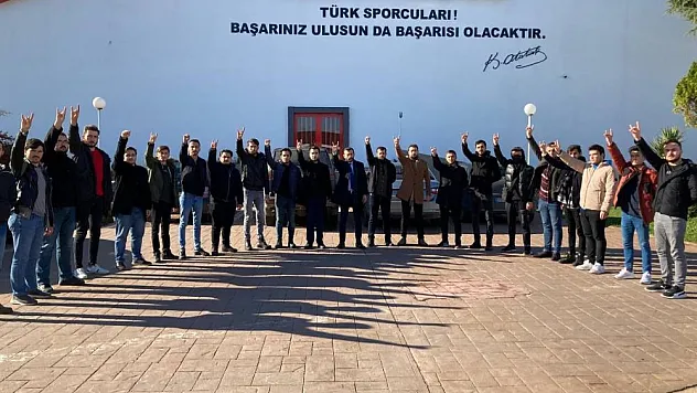 Samsun'da Türk Devletleri Teşkilatı'na bayraklı destek