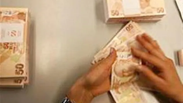 Kayıt parası isteyeni bu numaraya şikayet edin