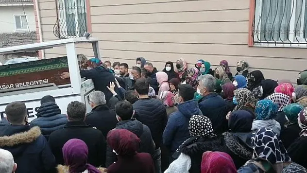 Samsun'da hayatını kaybeden genç kız toprağa verildi