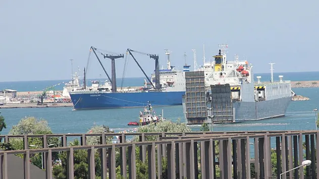 Samsun'un 2021 ihracatı, ithalatı solladı 