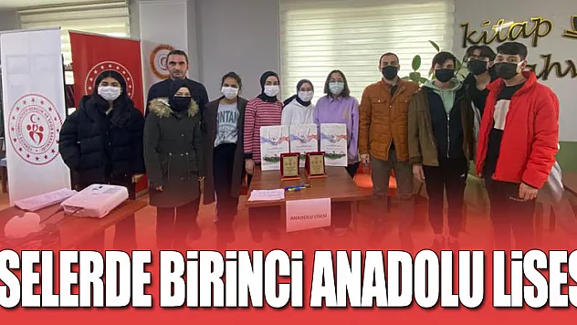 Liselerde Birinci Anadolu Lisesi