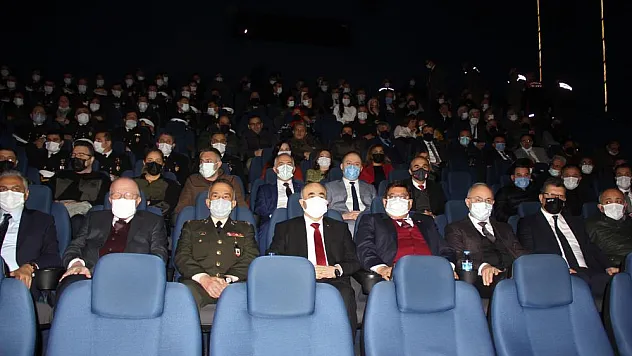 Samsun protokolü 'Orman Vatandır-Çanakkale Ruhu' belgeselini izledi