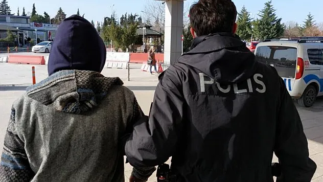 Hastanede annesini darp ettiği iddia edilen şahıs gözaltına alındı