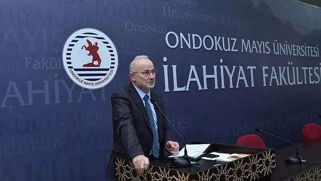 Rektör Ünal: 'İslam dünyasının en büyük sorunu, metin ve söylem üretememek'