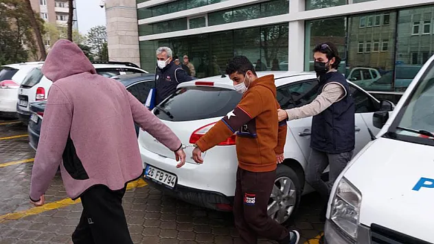 Samsun'da DEAŞ şüphelisi 4 yabancıya ek süre