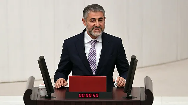 Hazine ve Maliye Bakanı Nebati: 'Konut fiyatlarında 'fahiş' artışları yakından takip ediyoruz'