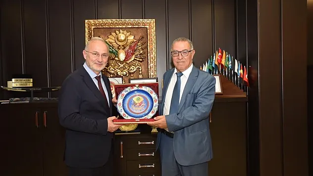 Cezayir'de 'Türkçe' seçmeli ya da zorunlu ders olarak okutulacak