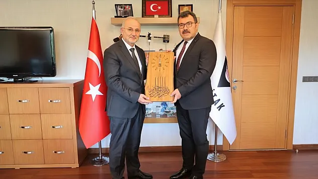 Rektör Ünal'dan Ankara'da iş birliği görüşmeleri